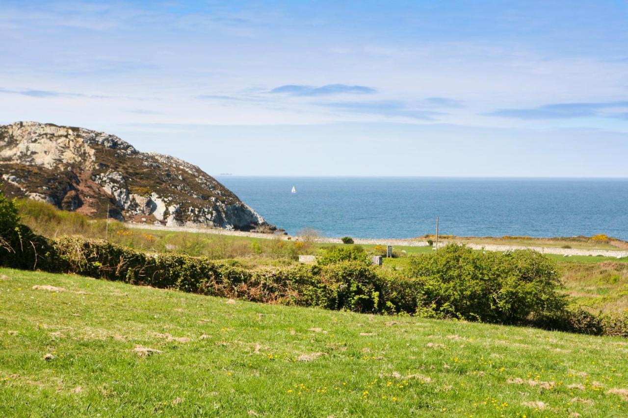 Swn Y Nant Villa Holyhead Exteriör bild
